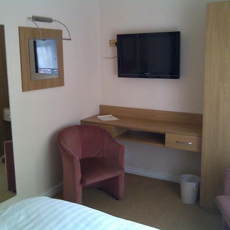 The Queensgate Hotel Peterborough Exterior foto